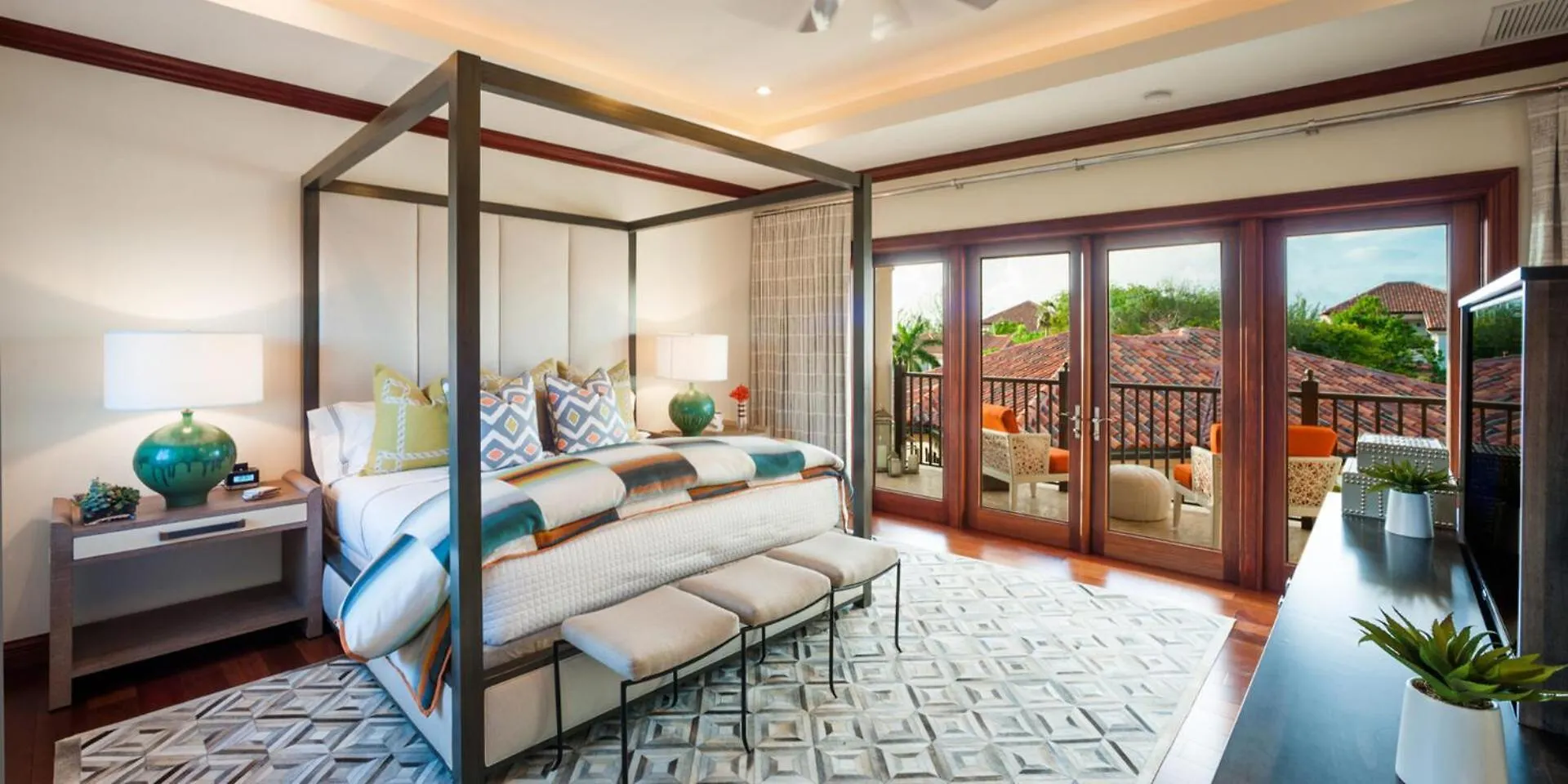 Casa Luna 17 - Gated Seaside Village With Shared Pool, Jacquzi, & Beach Cove George Town 0*,  Cayman Islands
