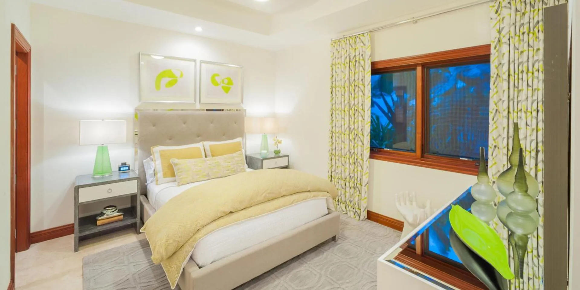 Apartament Casa Luna 17 - Gated Seaside Village With Shared Pool, Jacquzi, & Beach Cove George Town
